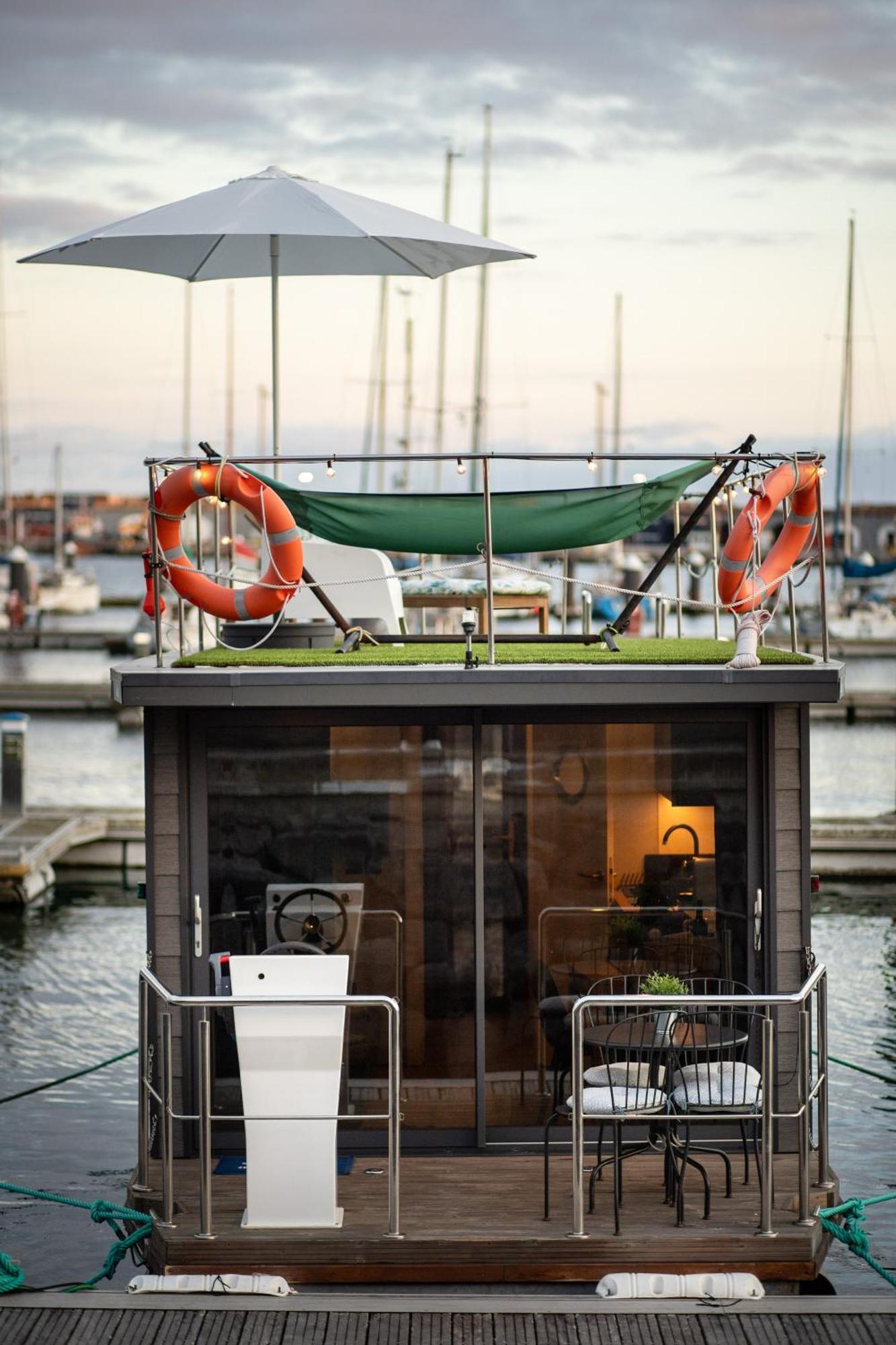 The Homeboat Company Sant'Elmo-Каляри Екстериор снимка