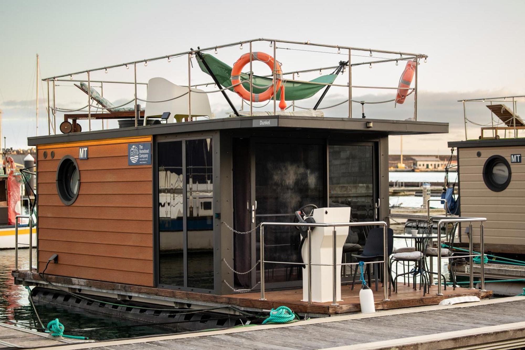 The Homeboat Company Sant'Elmo-Каляри Екстериор снимка
